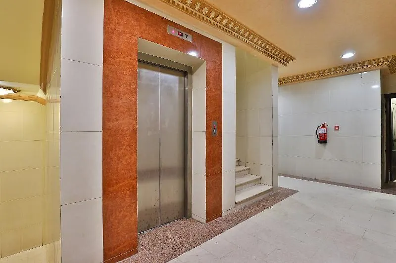 Oyo 246 Hotel Hadeel Al Motamayezah Τζέντα